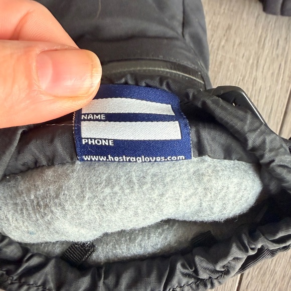 Hestra Insulated Ski Mittens | Leather Palm | Black | Size 5 - Picture 7 of 7
